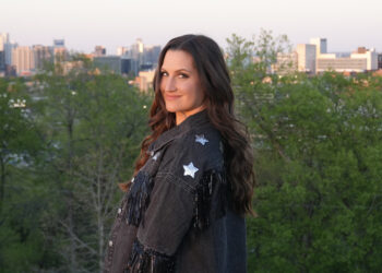 Carolyn Miller Is Reintroducing Herself — As a New Mom, A Pop-Country Powerhouse, and Your Most Relatable Bestie (Exclusive)