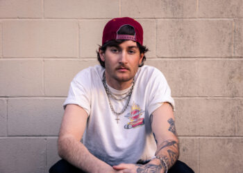 Austin Snell Talks Crashing Country’s Party With Rock Grit and Zero Apologies (Exclusive)