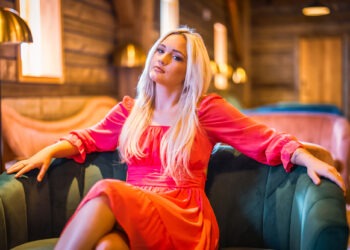 Rachel Holt Premieres Music Video for Bold New Single “How Dare Me” — And It’s a Country Heartbreaker You’ll Put on Repeat (Exclusive)