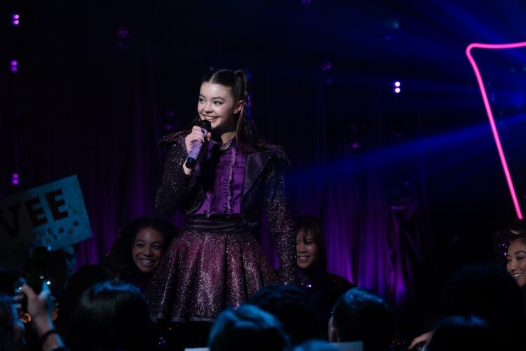 Kenzi Richardson Says Playing Vee in the Live-Action Version of “Vampirina: Teenage Vampire” Feels Like ‘Old Disney’ in the Best Way (Exclusive)