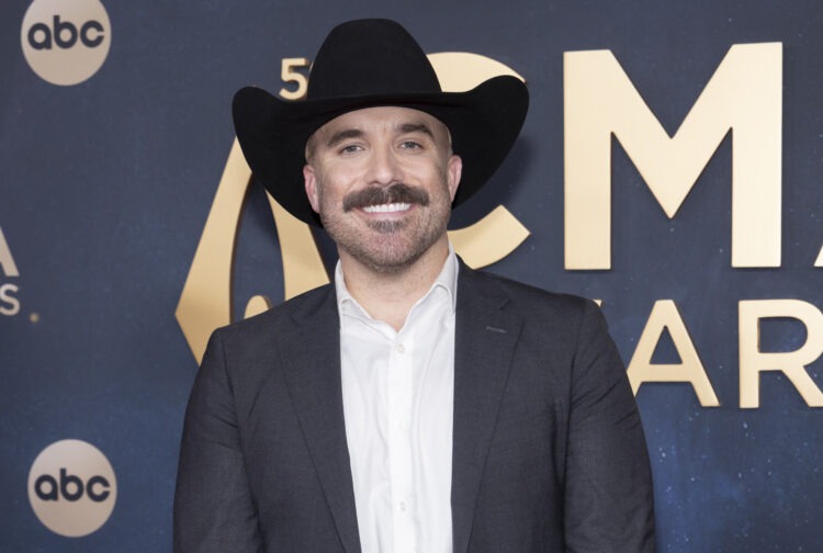 Tyler Rich Talks Owning His Independence and His Heart with Deluxe Album “Poppy & Iris” (Exclusive)