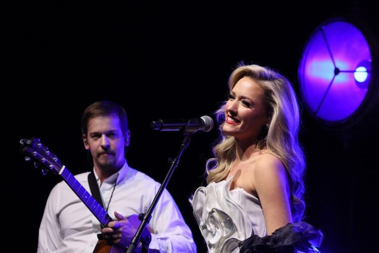 Emily Ann Roberts Describes Her BAM Girl Era and Shares How She’s Doubling Down on New Music, Big Stages & Even Bigger Heart (Exclusive)