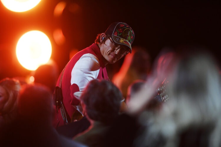 Stephen Wilson Jr. Opens a Wild New Era: Talks “Gary,” CMA Performances & Chasing Breadcrumbs (Exclusive)