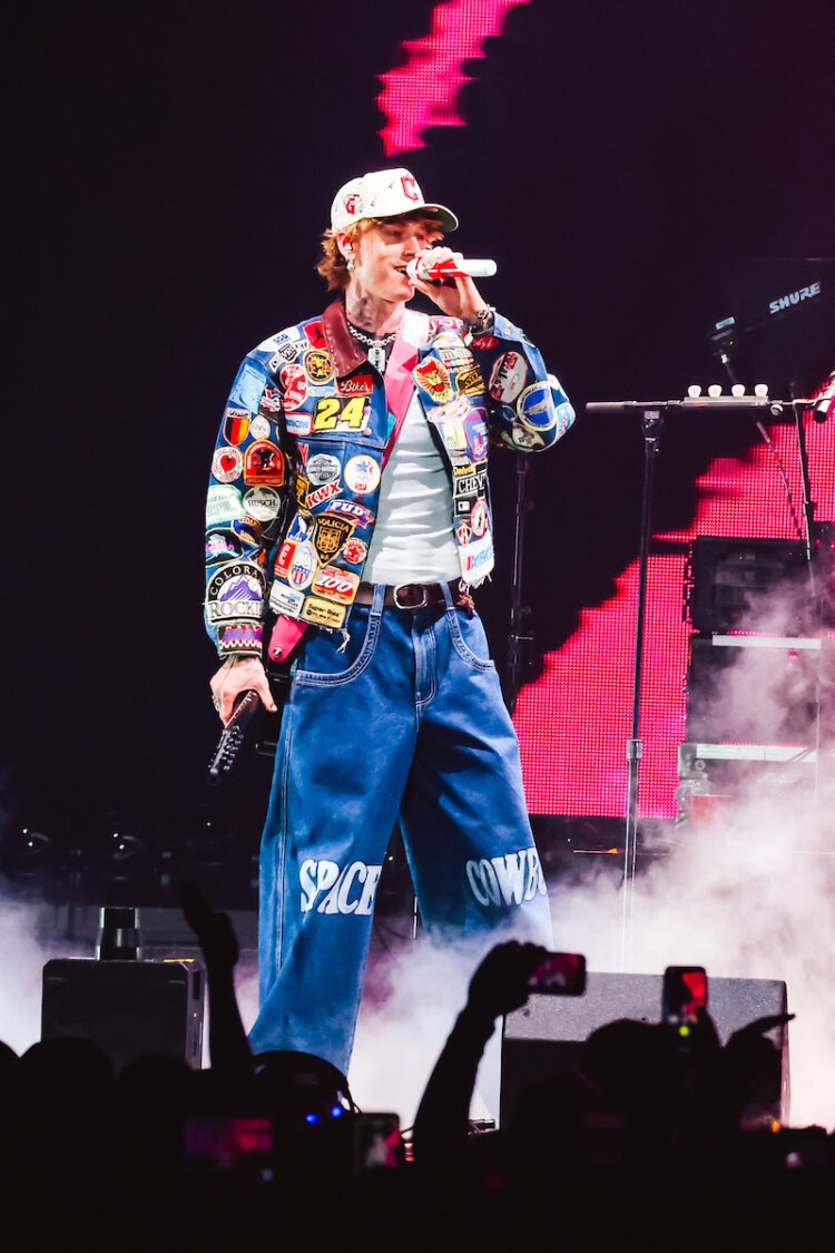 mgk Turns Brooklyn Into a Time Capsule of Chaos, Growth, and Redemption on the ‘Lost Americana Tour’ (Review)