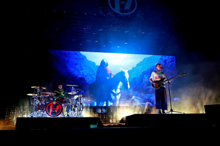 Twenty One Pilots Turn the Tide at Jones Beach on The Clancy Tour: Breach 2025 (Review)