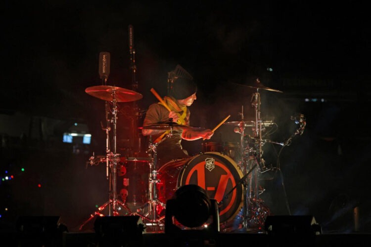 Twenty One Pilots Turn the Tide at Jones Beach on The Clancy Tour: Breach 2025 (Review)