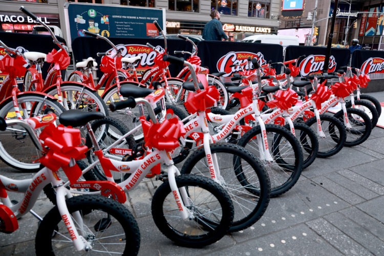 Todd Graves Turns Times Square Into a Winter Wonderland During Raising Cane’s Annual Holiday Bike Giveaway with A Christmas Story’s Peter Billingsley (Recap)