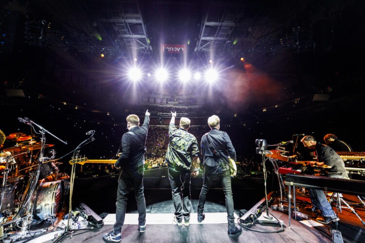 Rascal Flatts Proves Feel-Good Country Never Goes Out of Style with “Life Is A Highway” Tour Stop in Newark (Review)