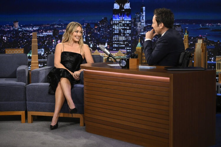 Hilary Duff Talks Comeback Album, Gushes Over Olsen Twins, and Performs New Single “Roommates” on ‘Tonight Show’ – Watch Now