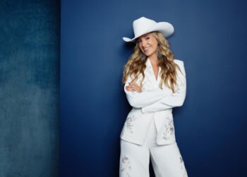 Lainey Wilson Announced as Host for The 60th Annual CMA Awards Live on ESPN’s ‘College GameDay’
