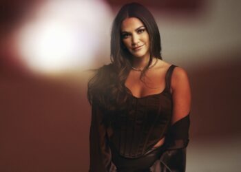 Country Singer Hannah Ellis Is Finding Her Groove in Motherhood and Music as She Brings Back Her Officer Down Golf Classic