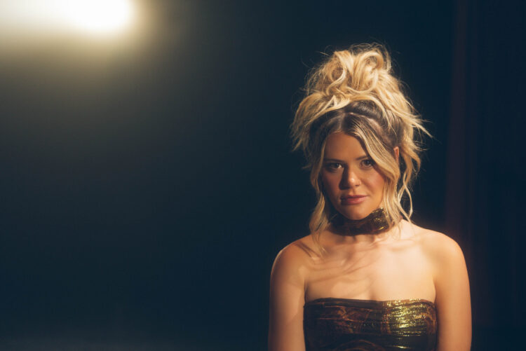 Onoleigh’s ‘Love Bomb’ Era Is All About Choosing Herself — And She’s Letting Celeb Secrets Country Fans In First (Exclusive)
